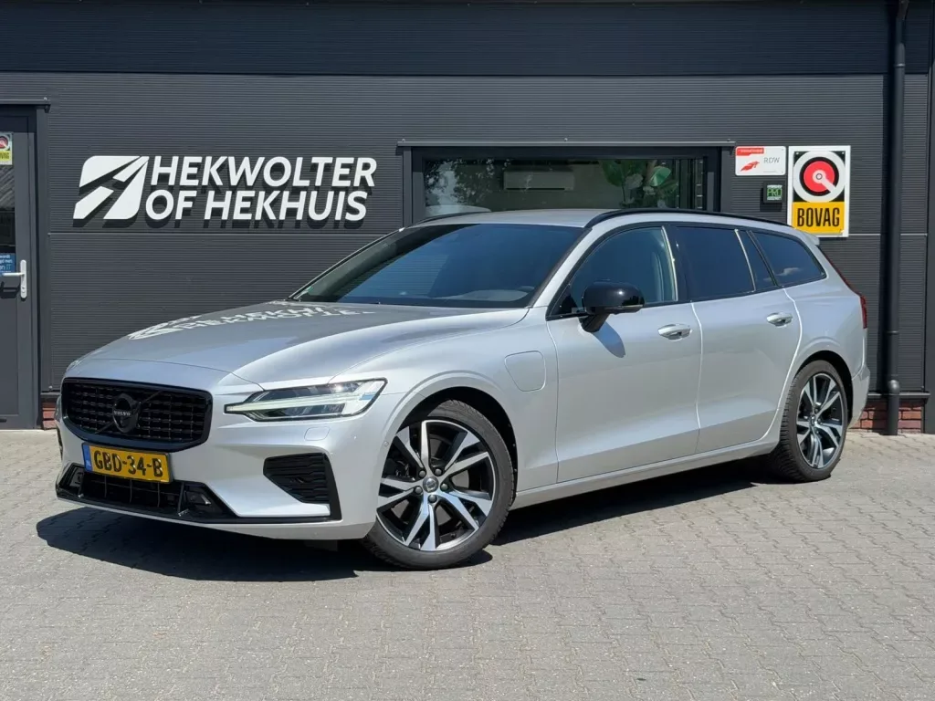 Volvo V60 (2021) — foto 1