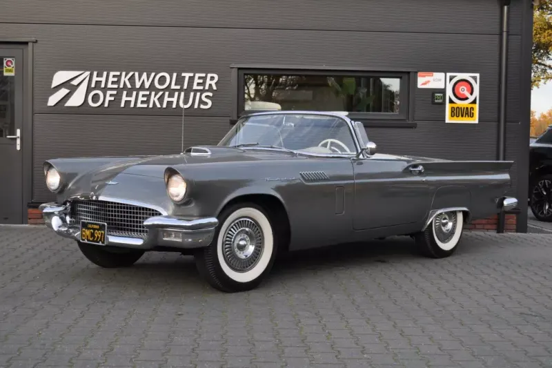Ford Thunderbird (1957)
