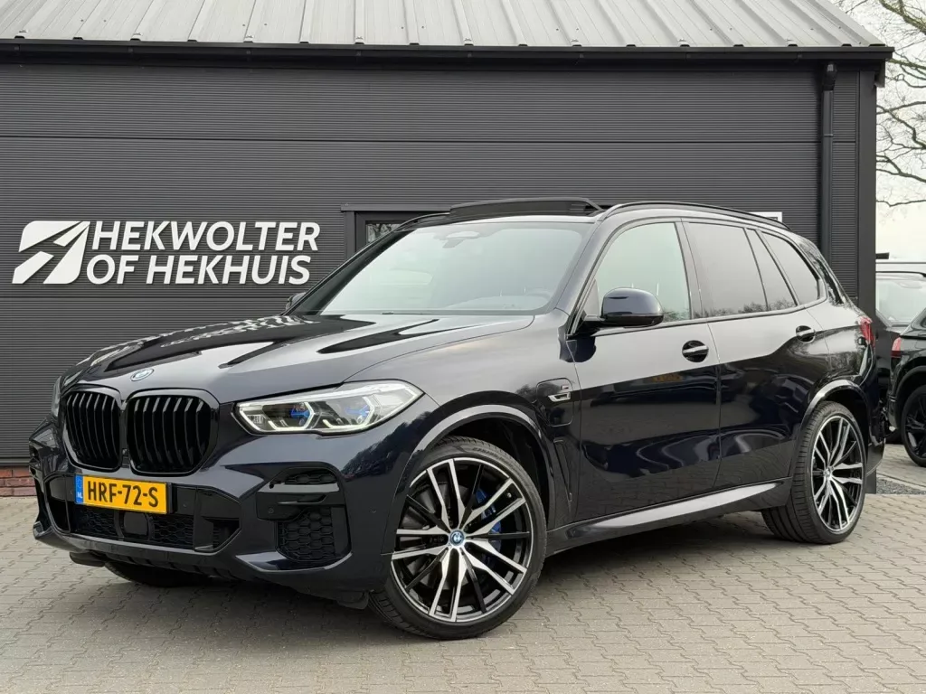 BMW X5 (2022) — foto 1