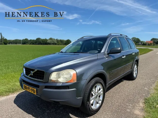 Volvo XC90 (2004) — foto 1