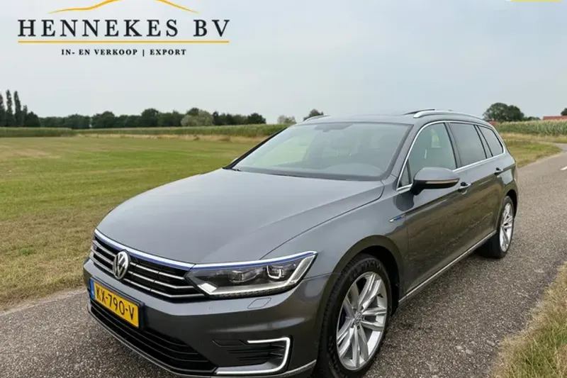 Volkswagen Passat (2016)