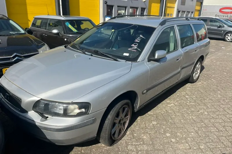 Volvo V70 (2003)
