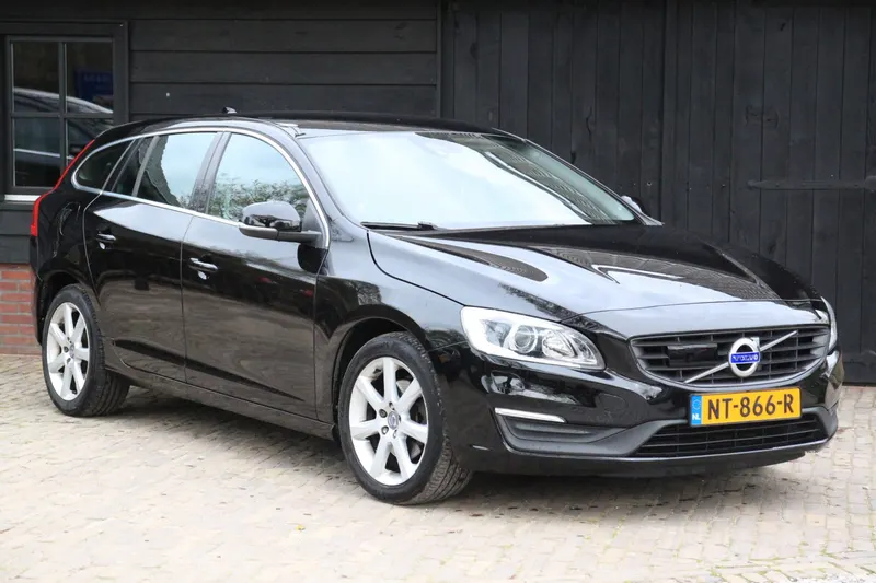 Volvo V60 (2017)