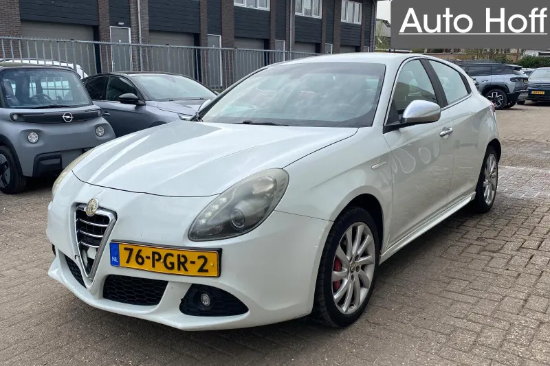 Alfa Romeo Giulietta (2011)