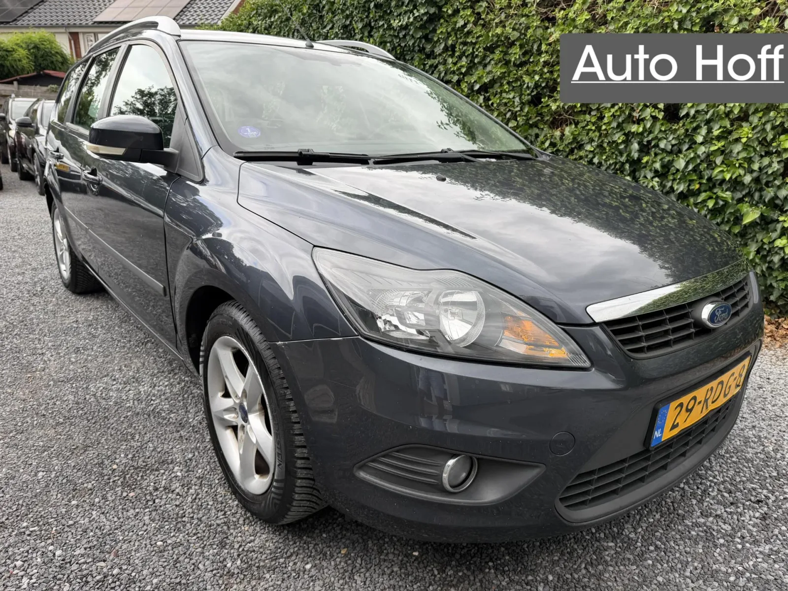 Ford Focus (2011) — foto 1