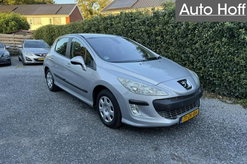 Peugeot 308 (2008)