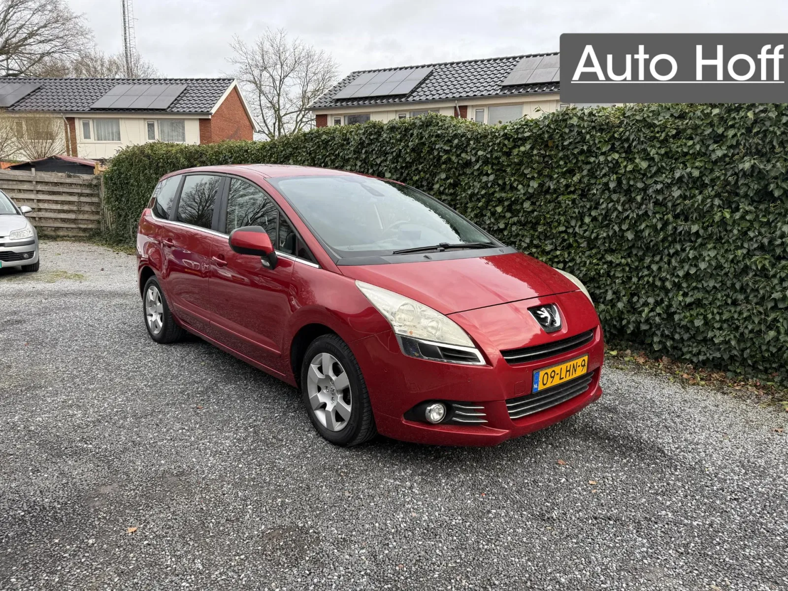 Peugeot 5008 (2010) — foto 1