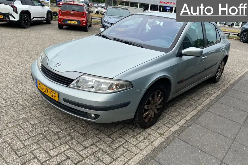 Renault Laguna (2002)