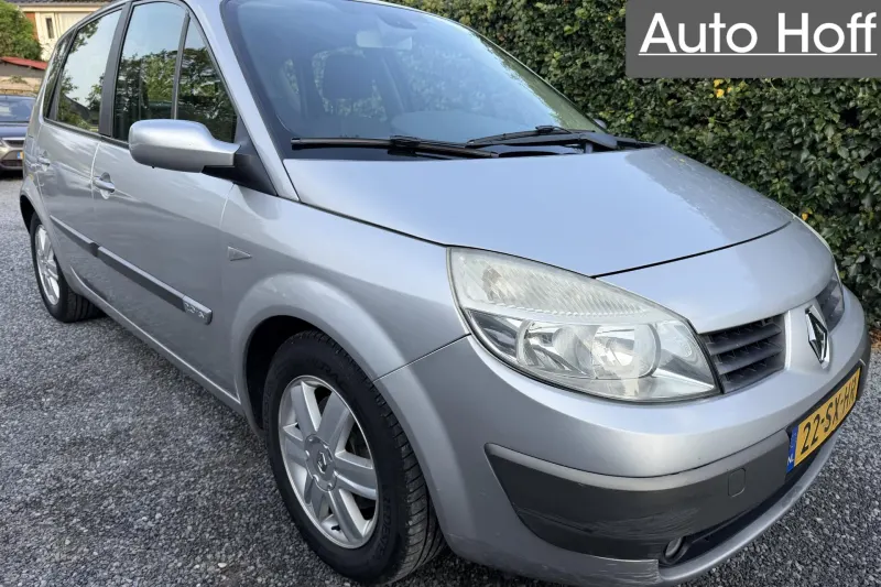 Renault Scénic (2005)
