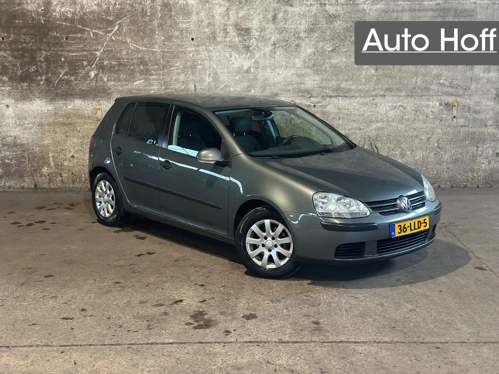 Volkswagen Golf (2004) — foto 1