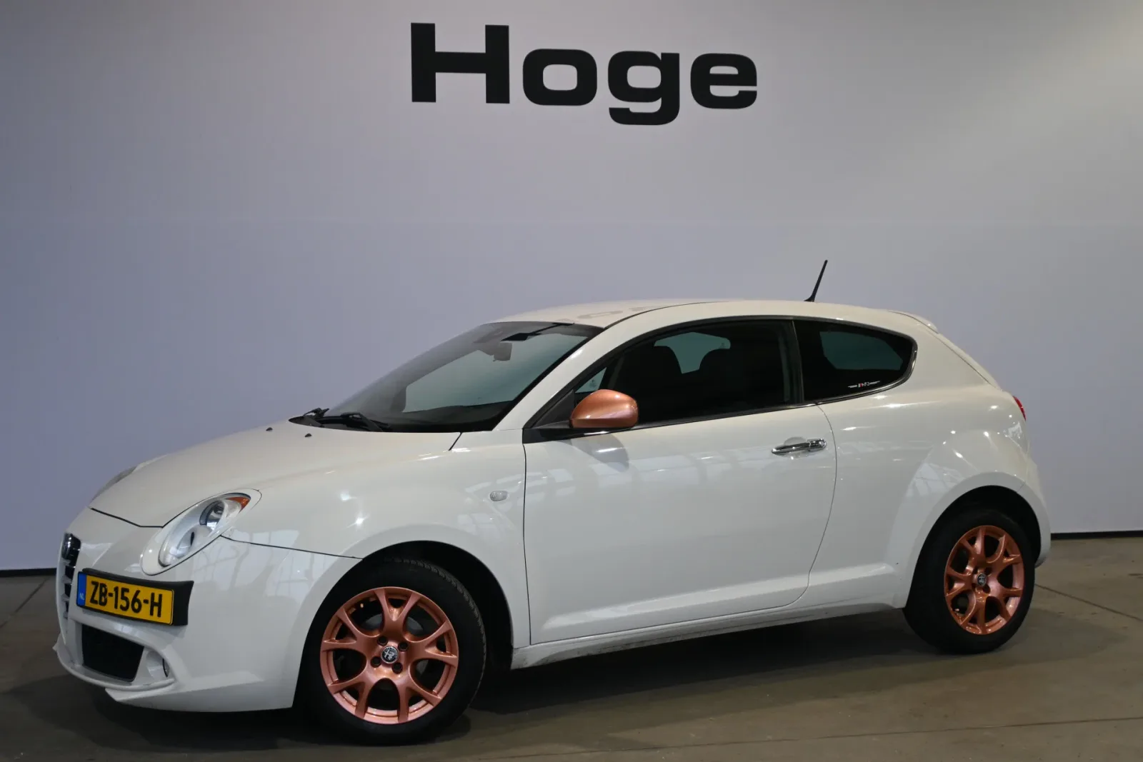 Alfa Romeo Mito (2012) — foto 1