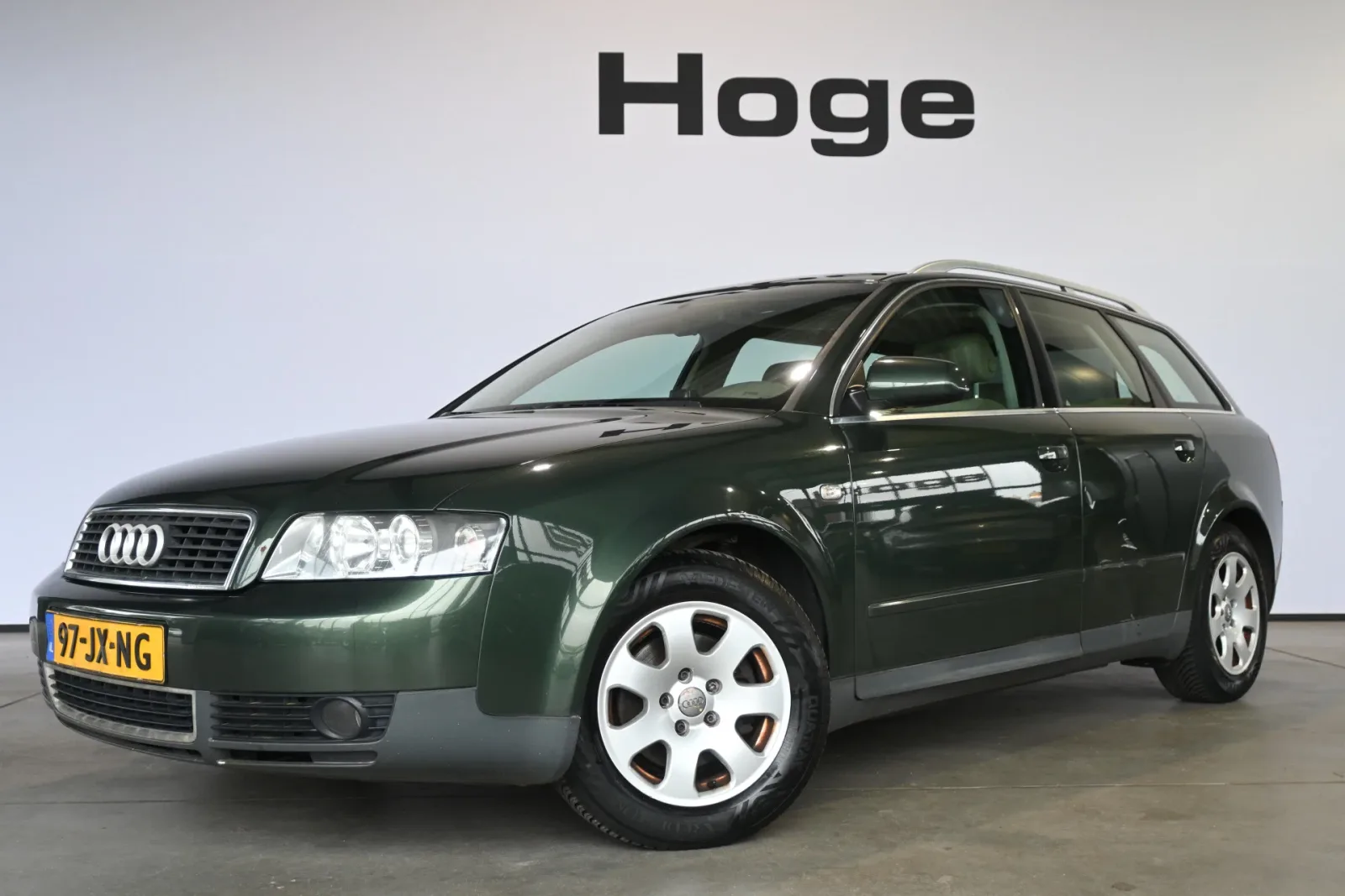 Audi A4 (2002) — foto 1