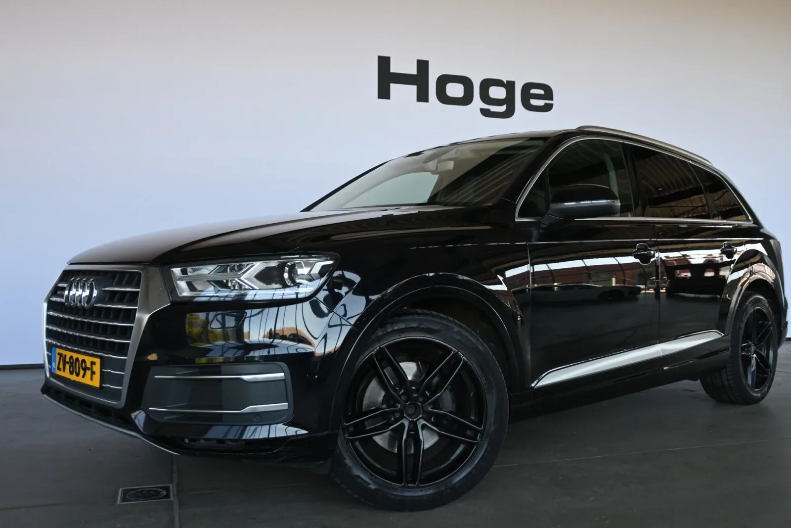 Audi Q7 (2016) — foto 1