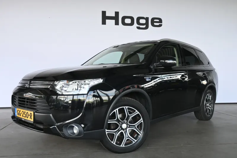 Mitsubishi Outlander (2015)