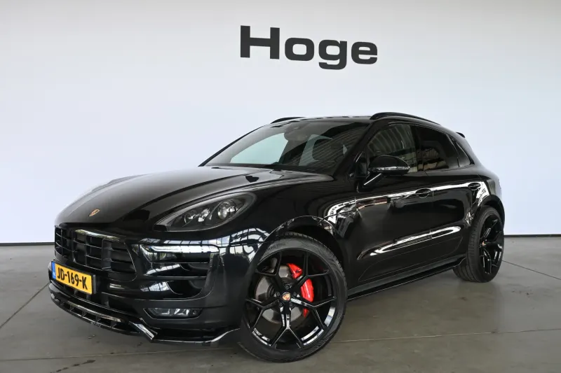 Porsche Macan (2016)