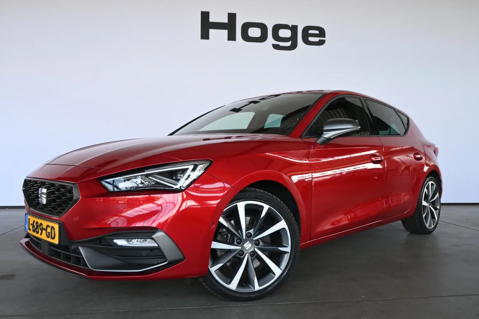 SEAT Leon (2020) — foto 1