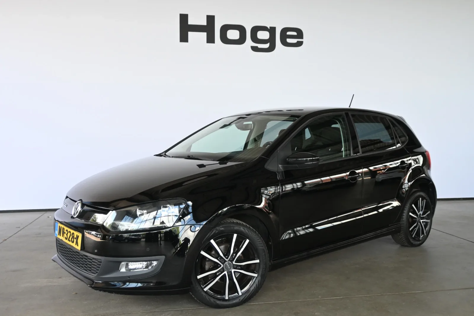 Volkswagen Polo (2017) — foto 1