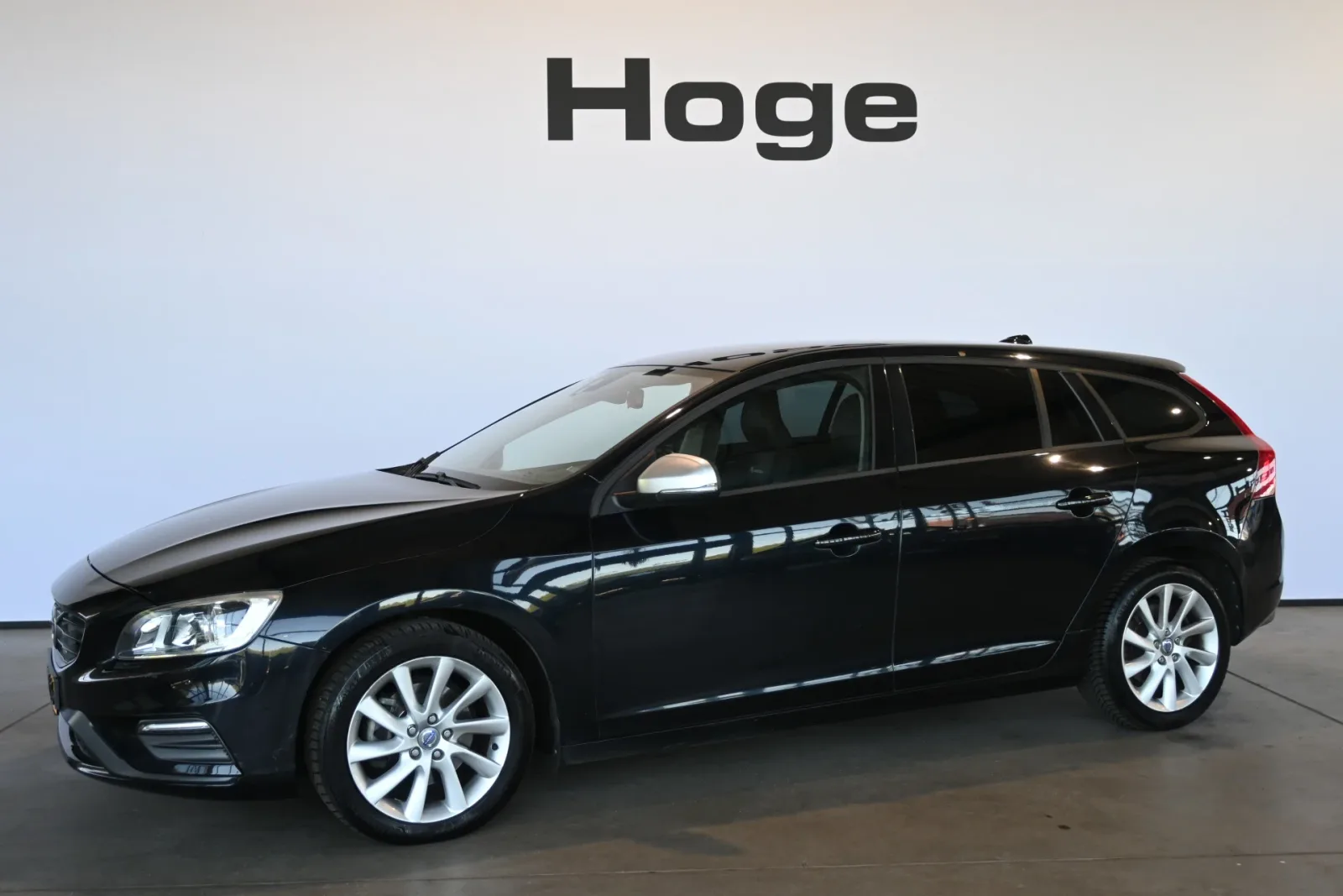 Volvo V60 (2013) — foto 1