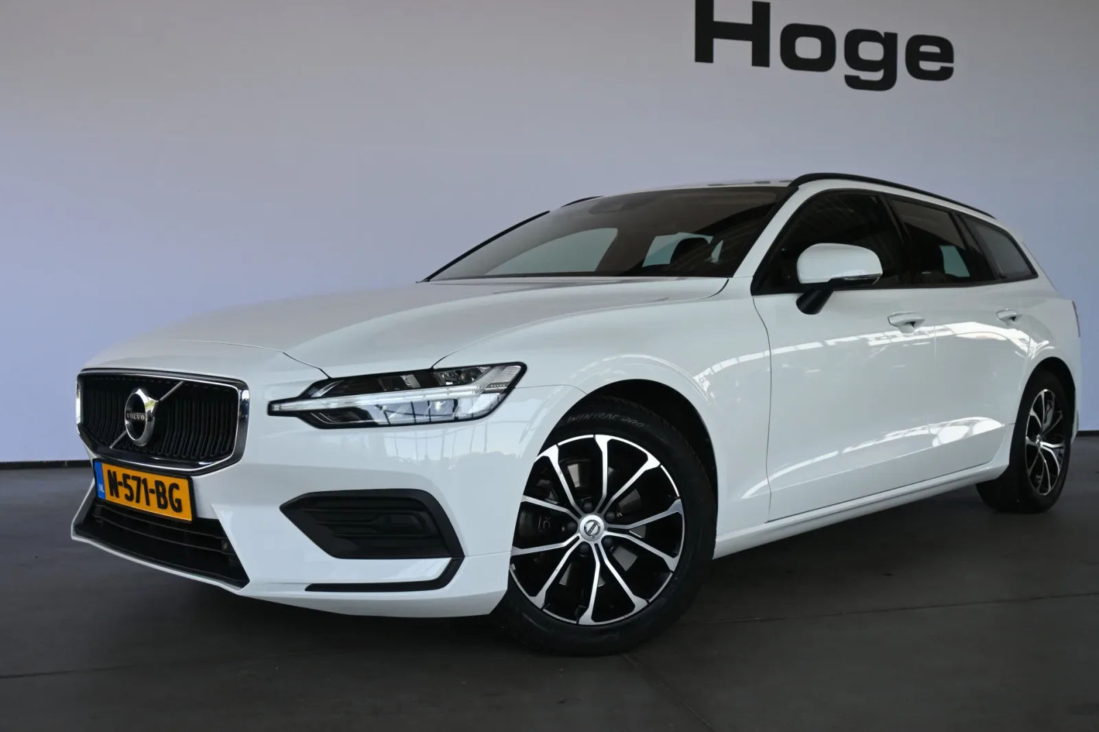Volvo V60 (2021) — foto 1