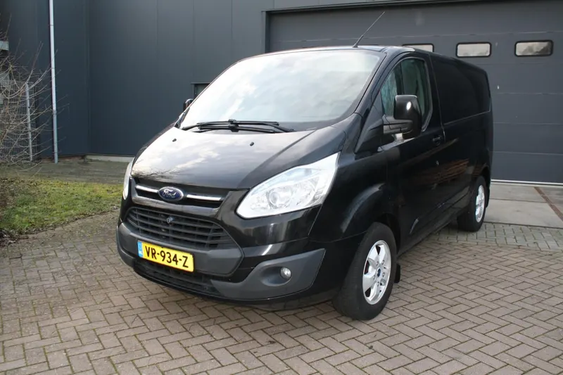 Ford Transit Custom (2015)