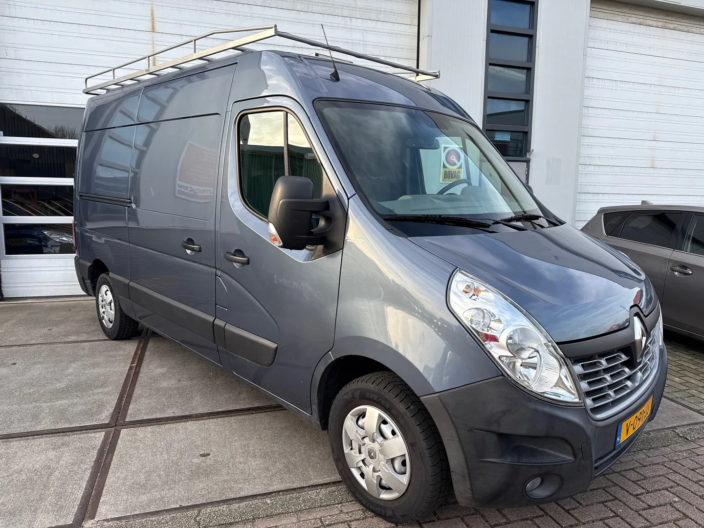 Renault Master (2017) — foto 1