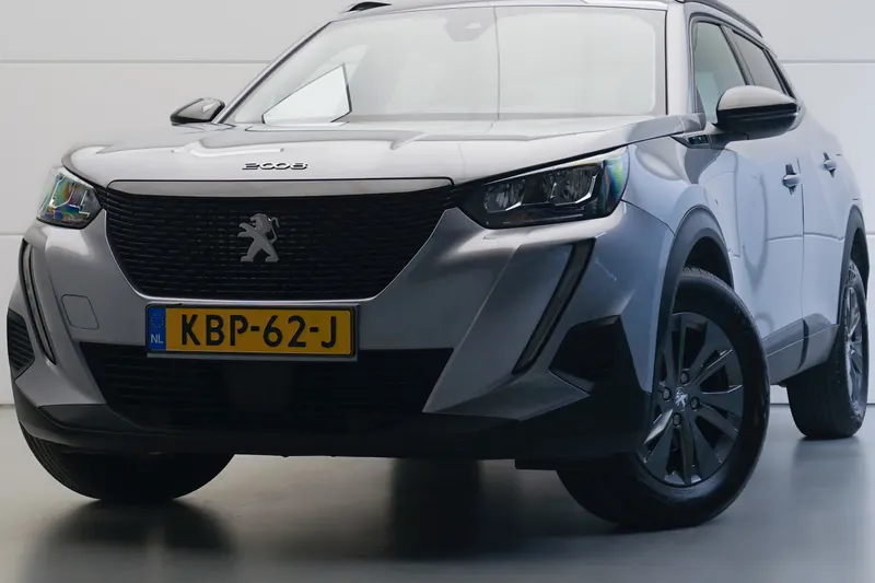 Peugeot 2008 (2022)