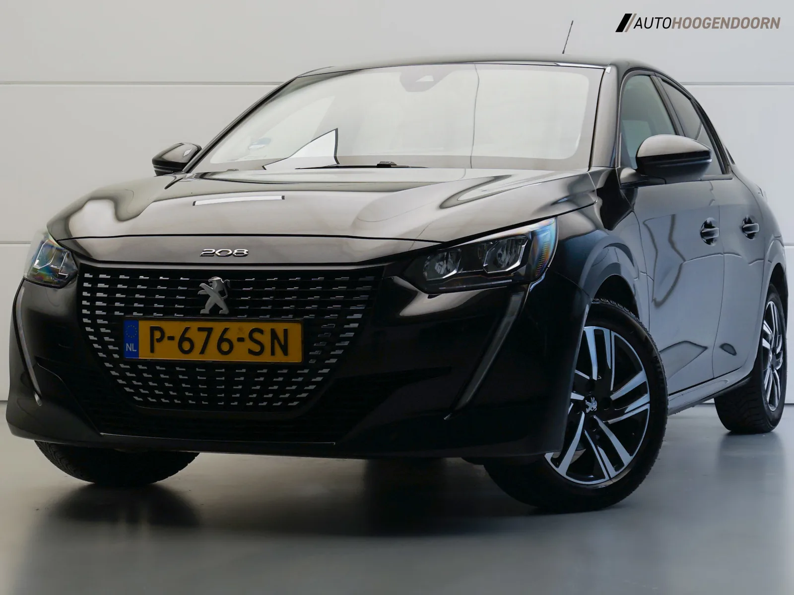 Peugeot 208 (2022) — foto 1