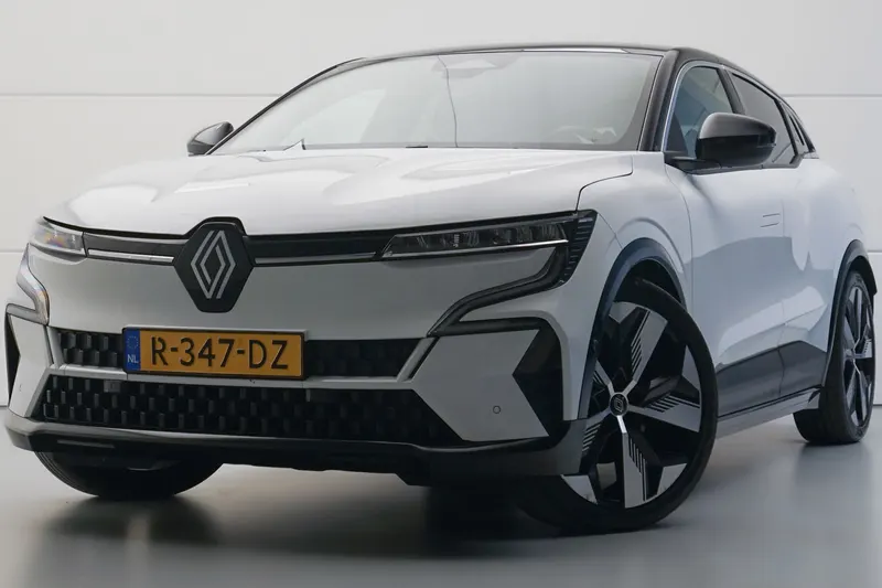 Renault Mégane E-Tech (2022)