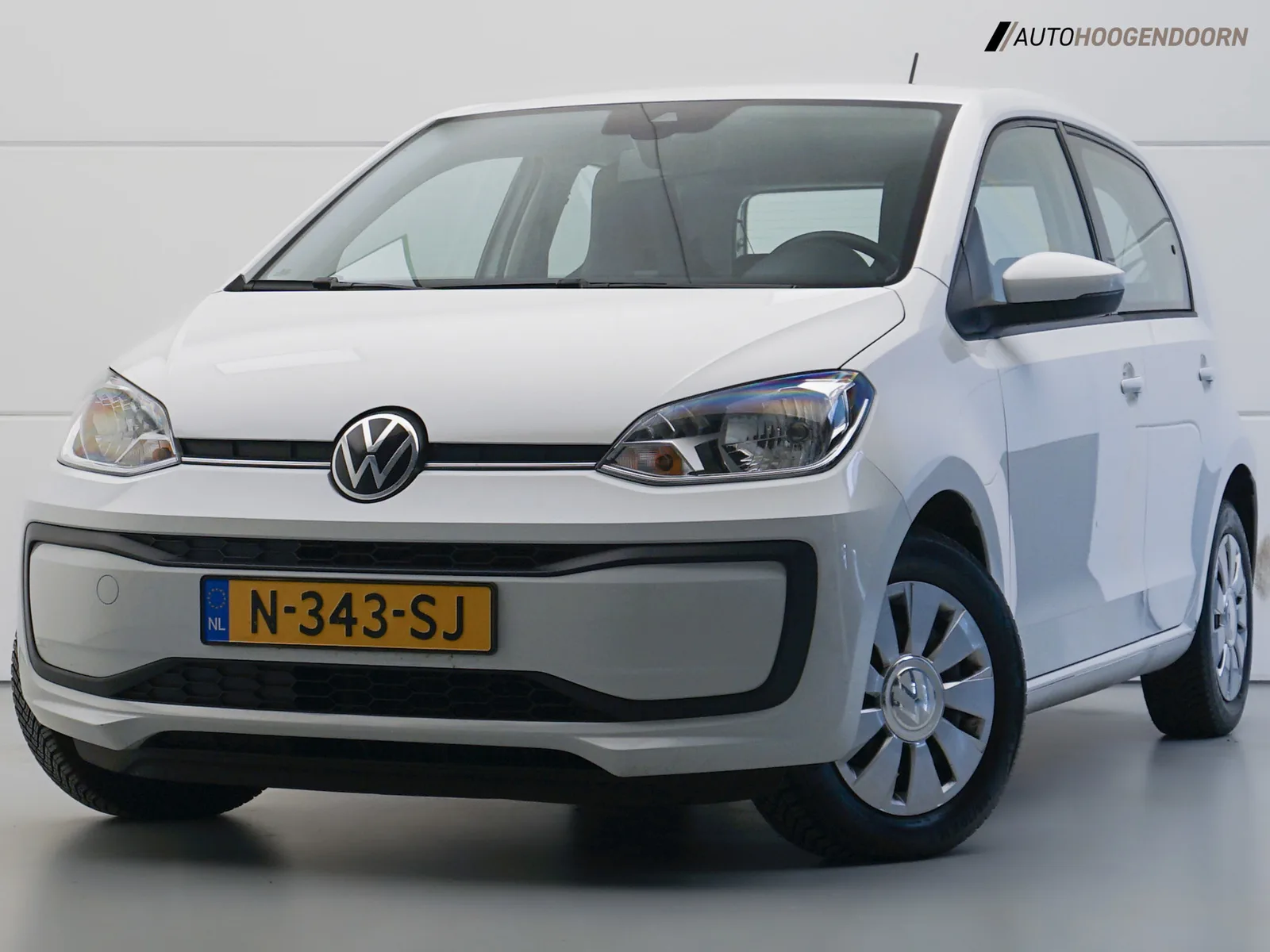 Volkswagen Up! (2022) — foto 1