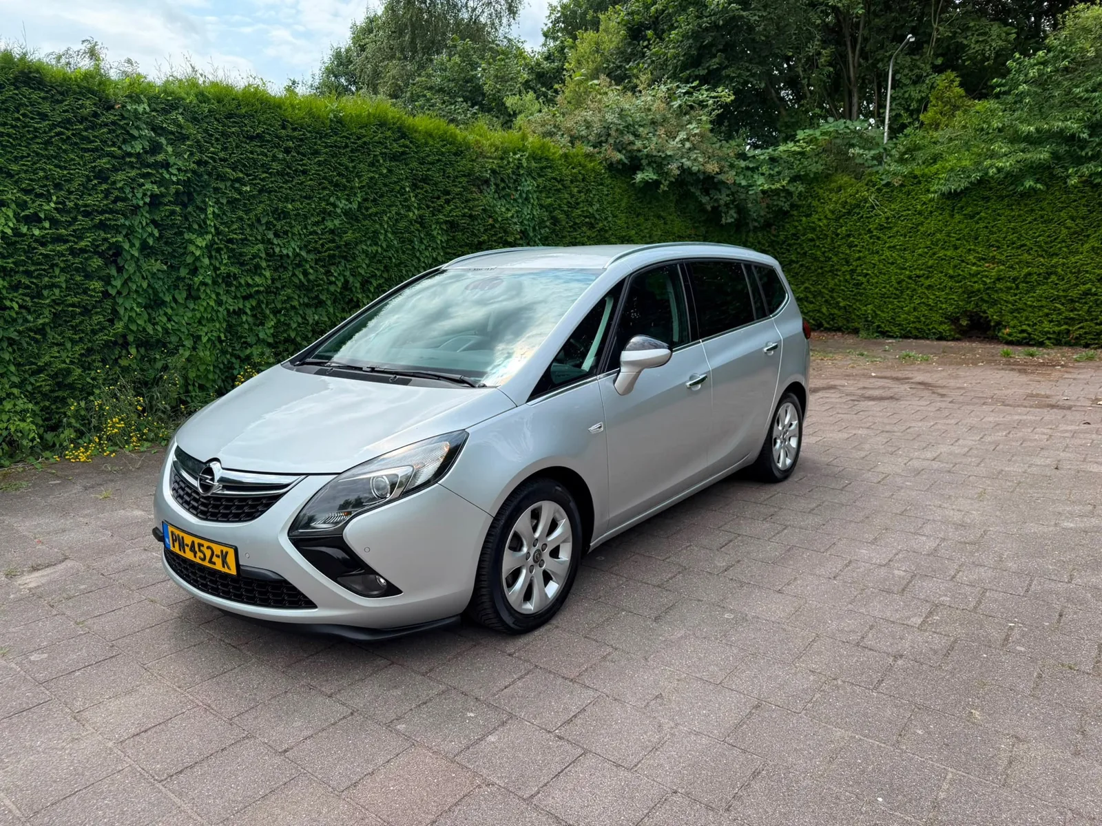 Opel Zafira (2013) — foto 1