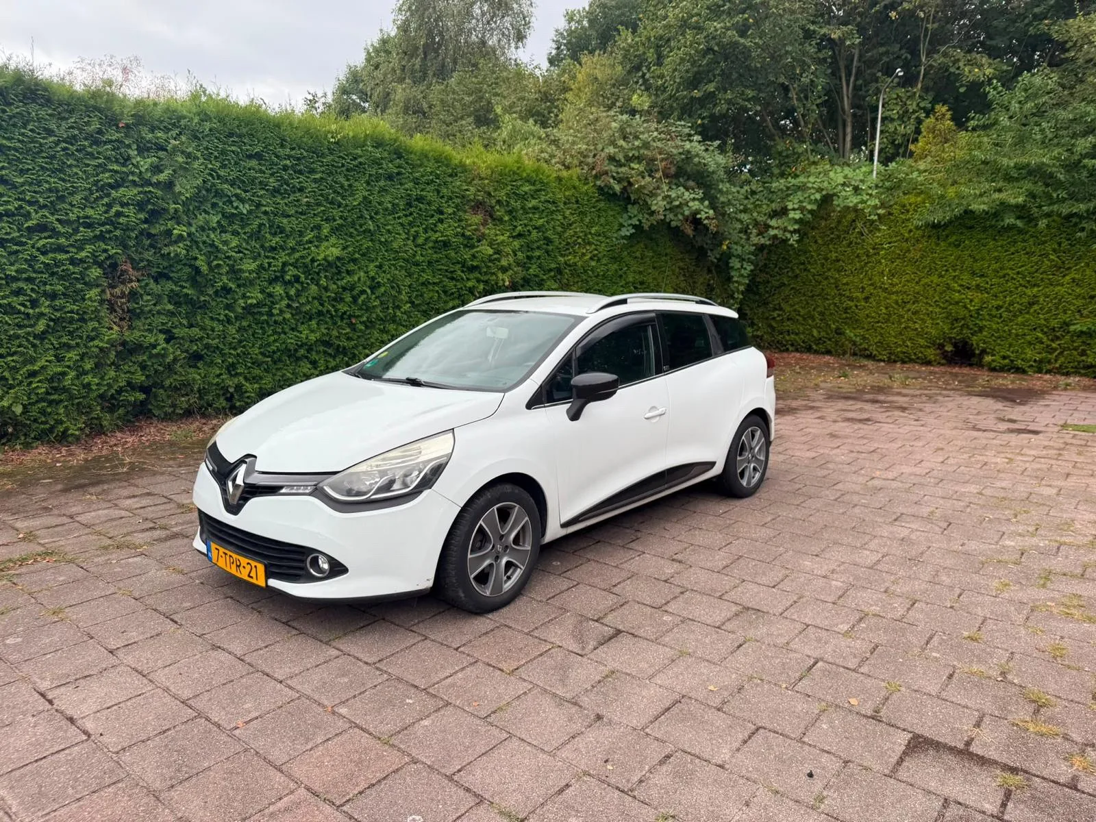 Renault Clio (2014) — foto 1