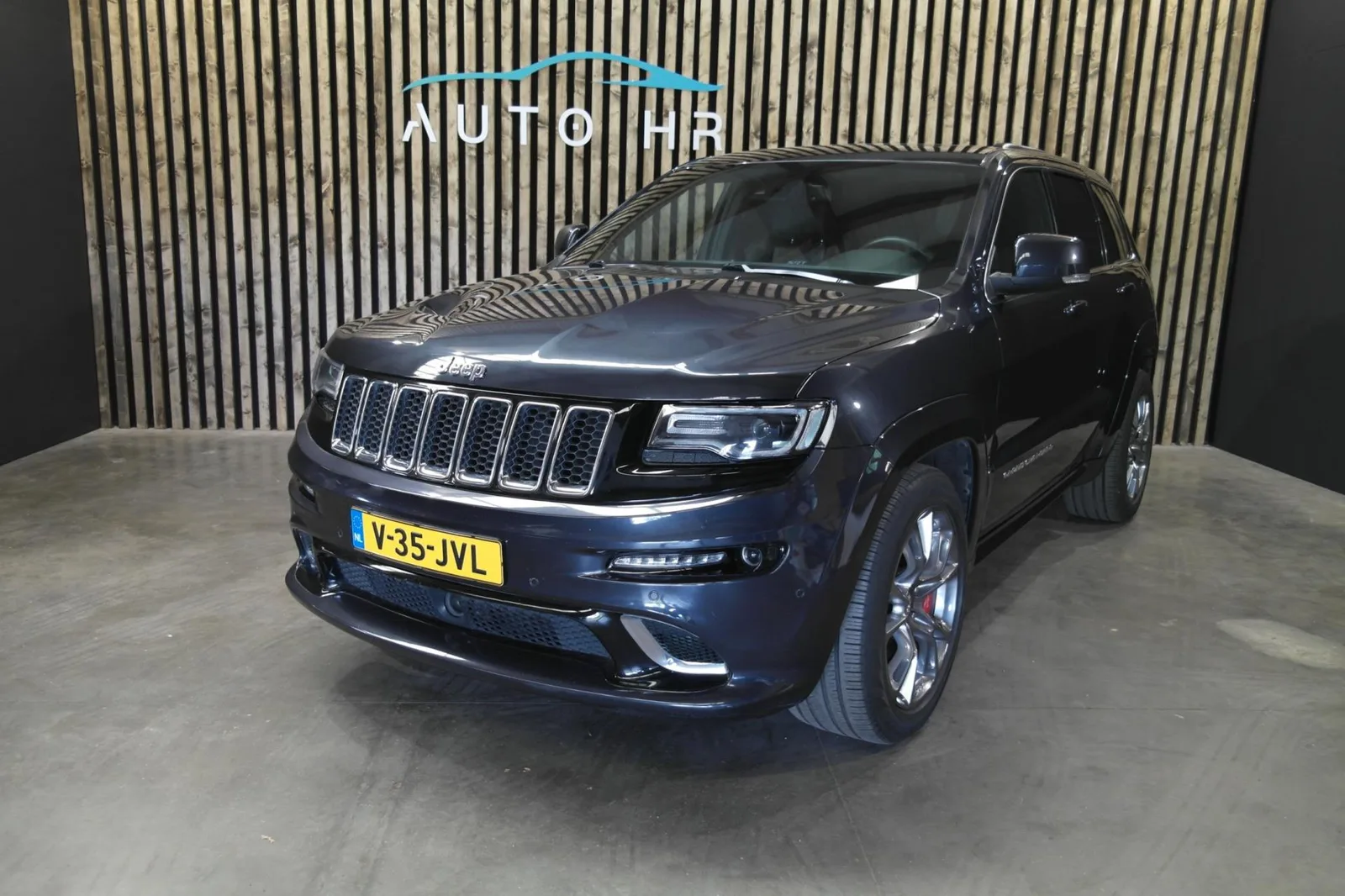 Jeep Grand Cherokee (2014) — foto 1