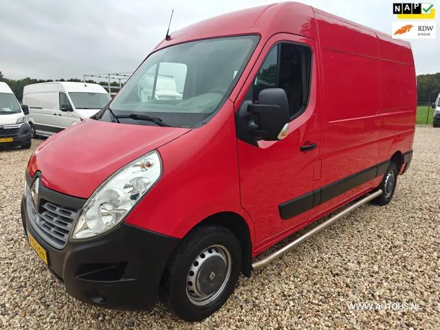 Renault Master (2017) — foto 1