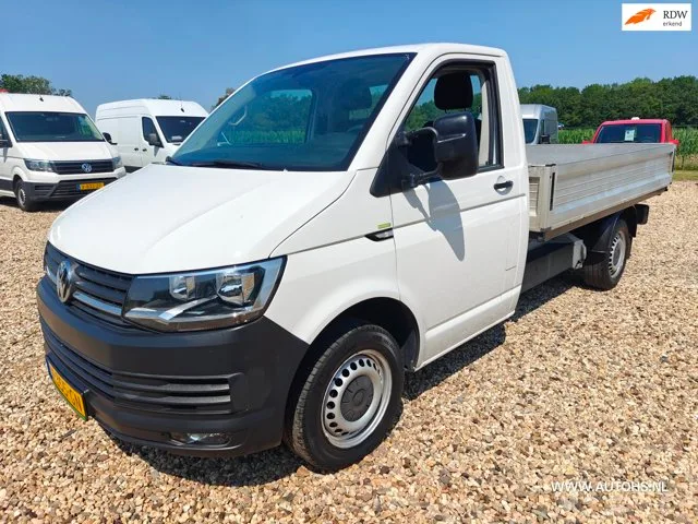 Volkswagen Transporter (2017) — foto 1