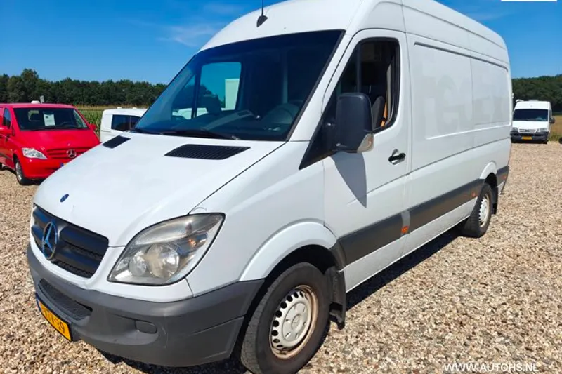 Mercedes-Benz Sprinter (2012)