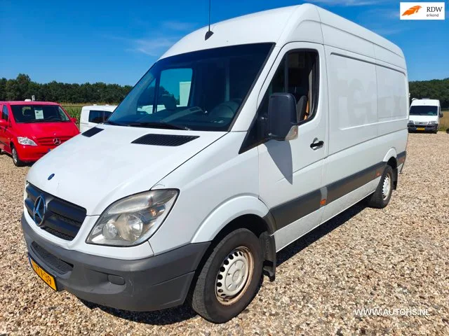 Mercedes-Benz Sprinter (2012) — foto 1