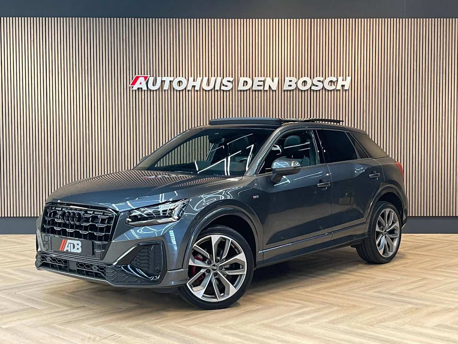Audi Q2 (2021) — foto 1