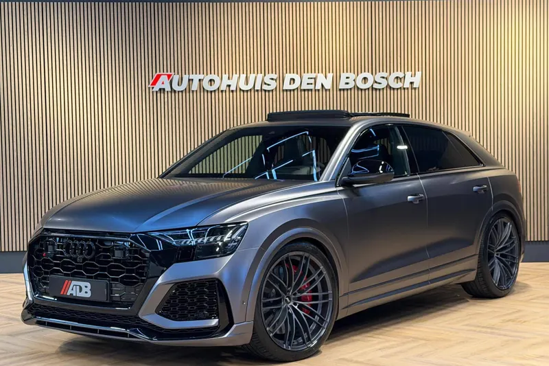Audi RSQ8 (2020)