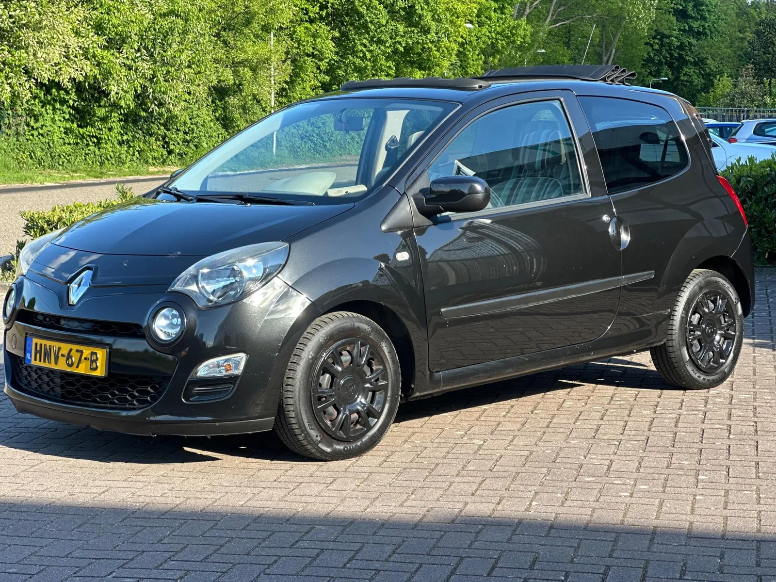 Renault Twingo (2013) — foto 1