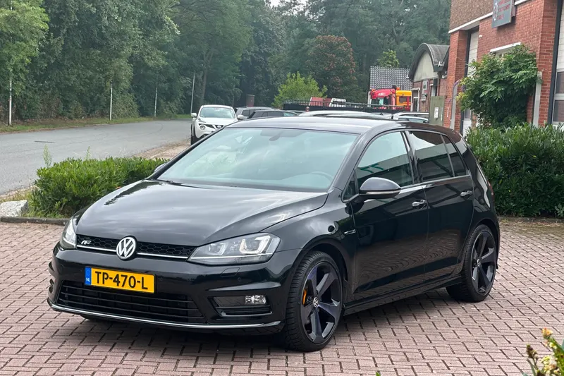 Volkswagen Golf (2015)
