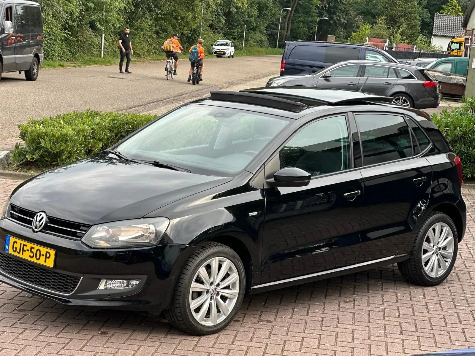 Volkswagen Polo (2012) — foto 1