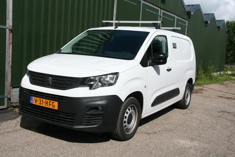 Peugeot Partner (2023)
