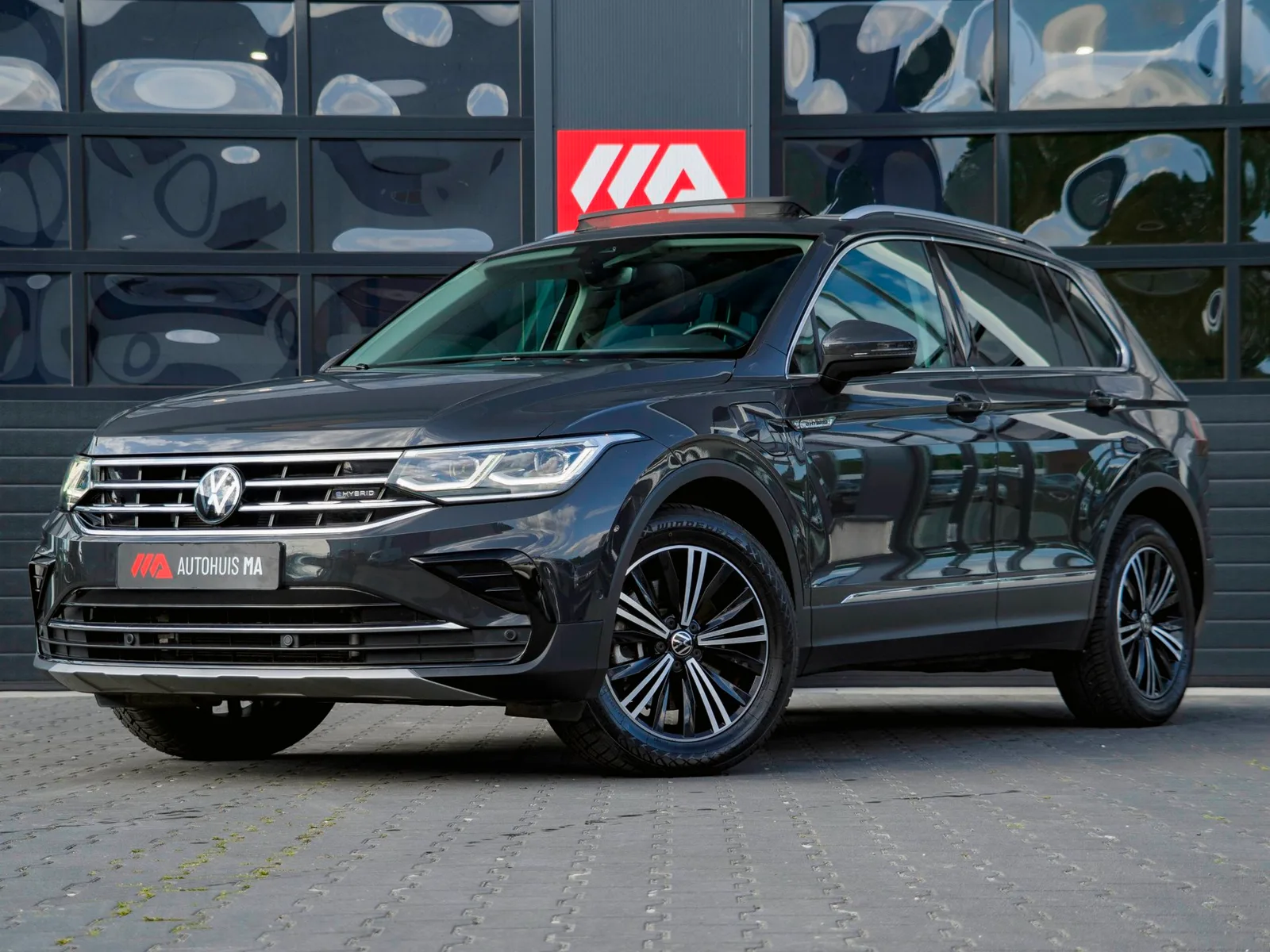 Volkswagen Tiguan (2023) — foto 1