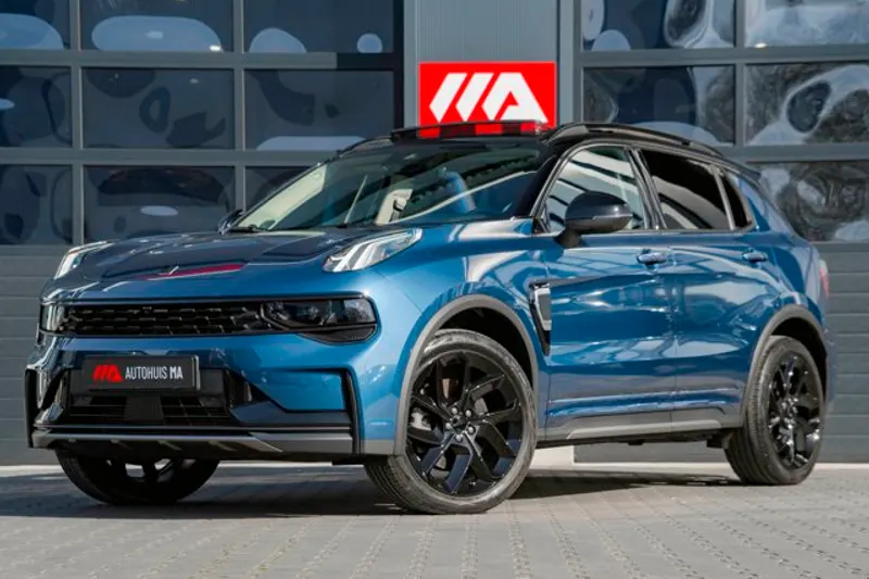 Lynk & Co 01 (2022)