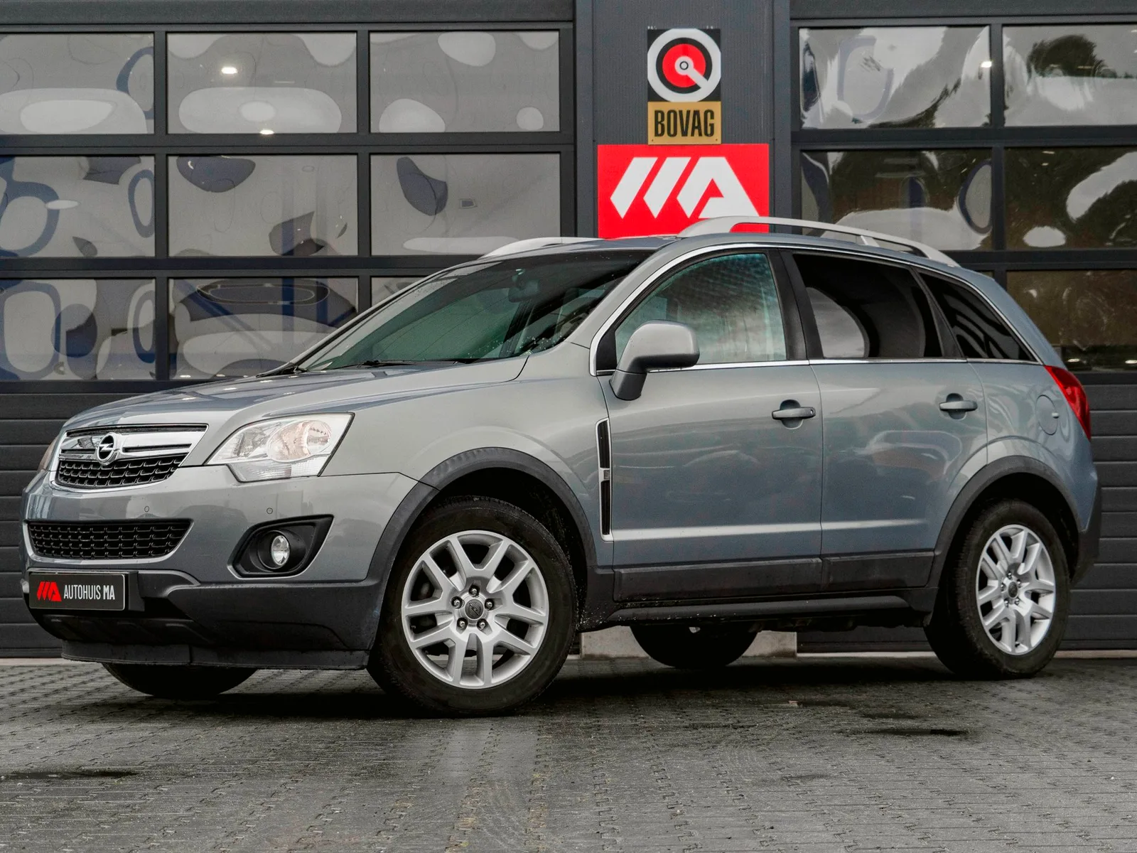 Opel Antara (2012) — foto 1