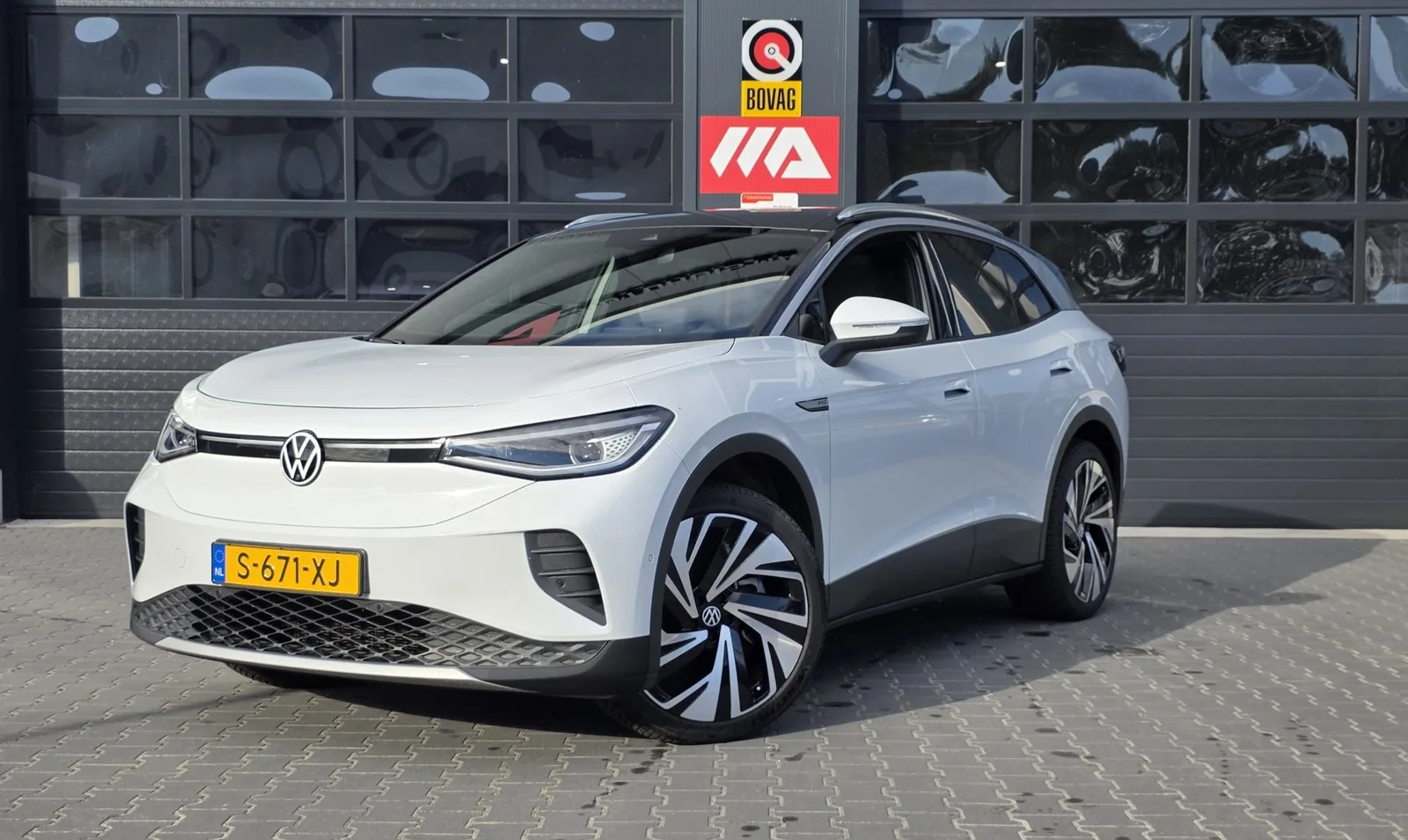 Volkswagen ID.4 (2023) — foto 1