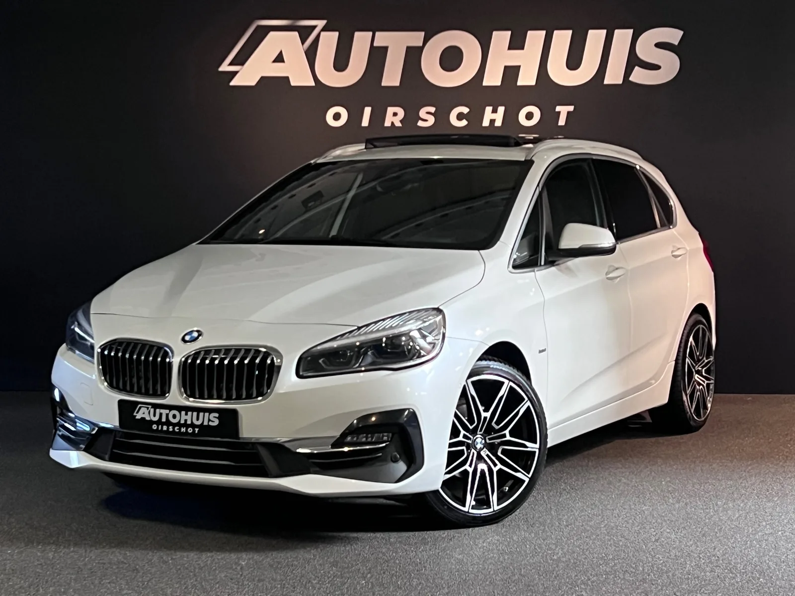 BMW 2-Serie Active Tourer (2018) — foto 1