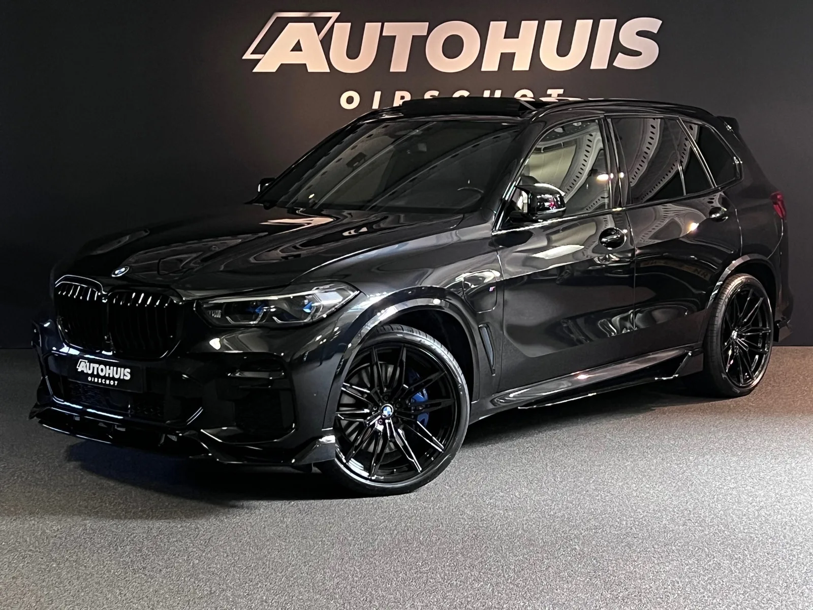 BMW X5 (2022) — foto 1