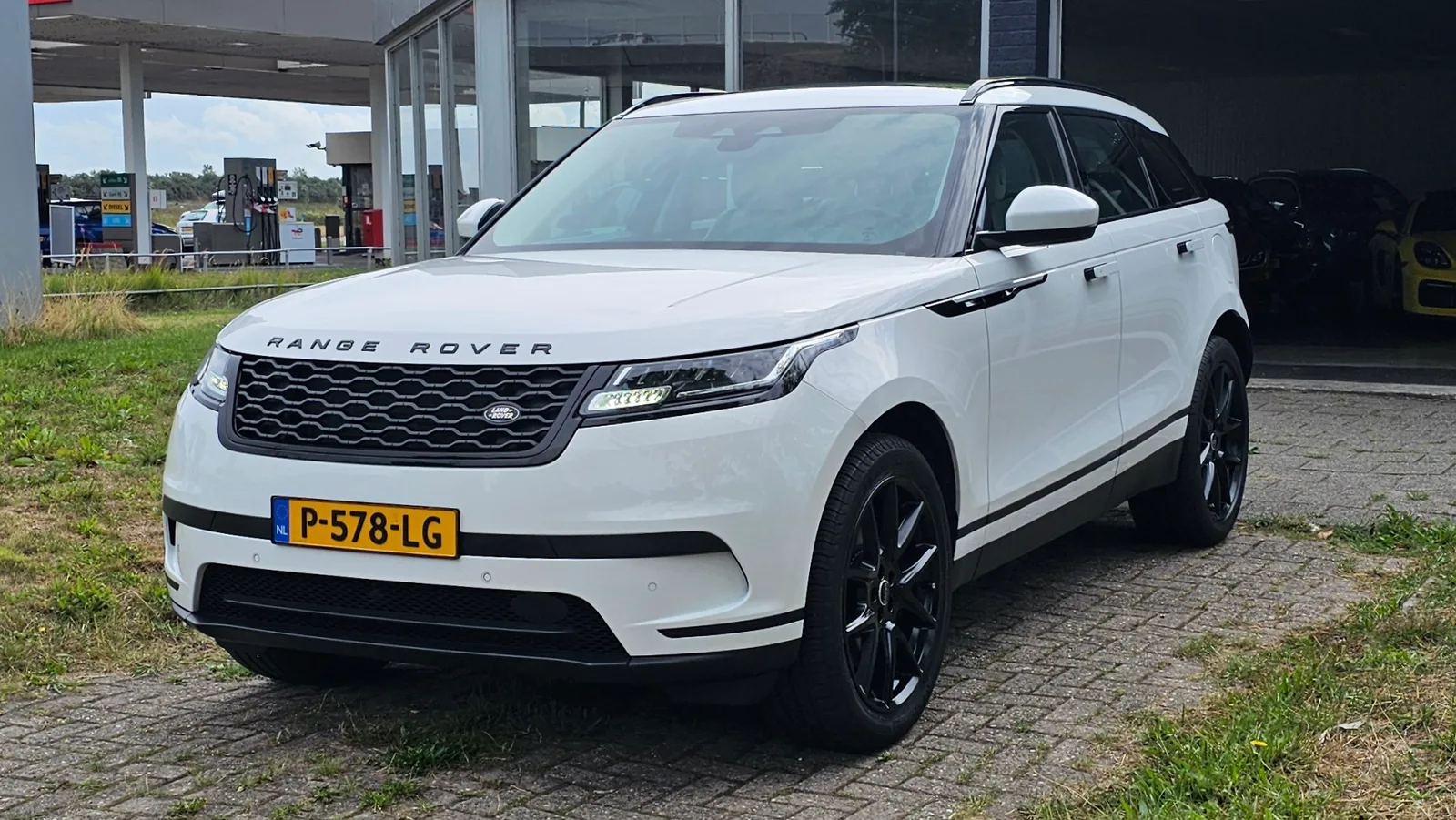 Land Rover Range Rover Velar (2022) — foto 1