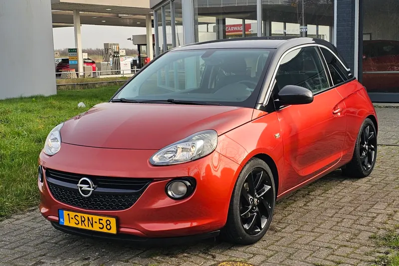 Opel Adam (2013)